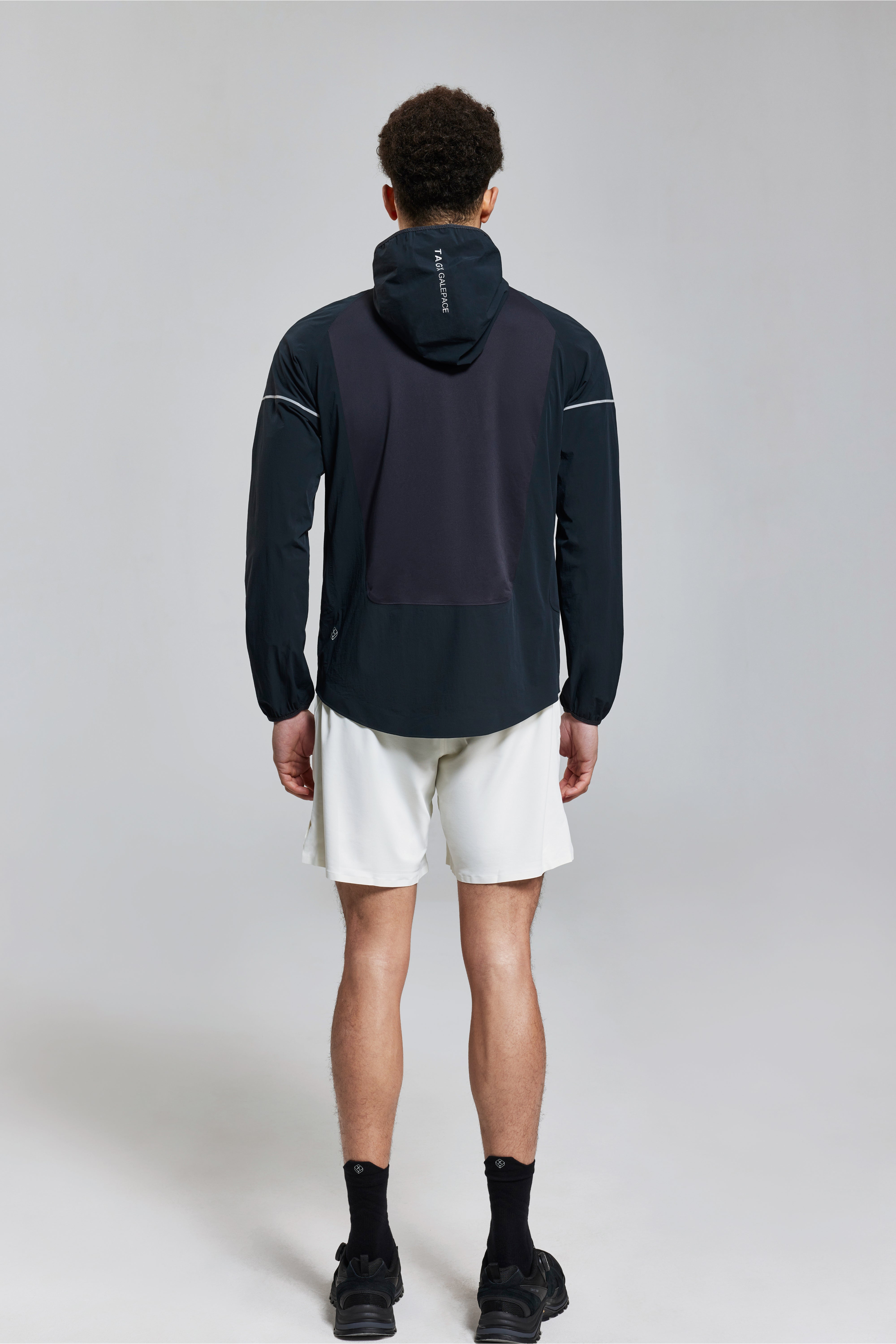 Day Off: UPF 1500+ Sun Protection Jacket