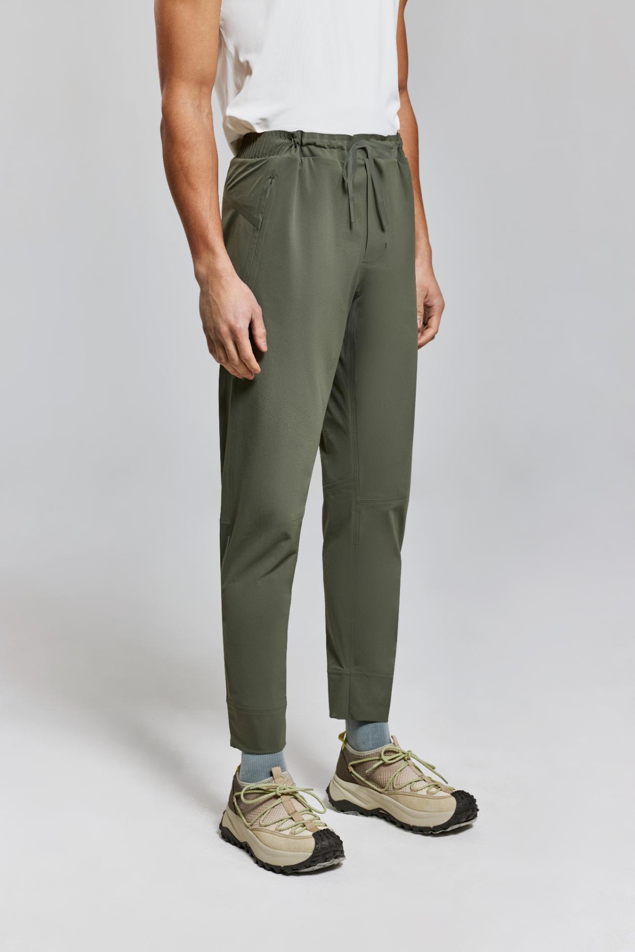 Day Off: Tapered Speed-Dry Pants