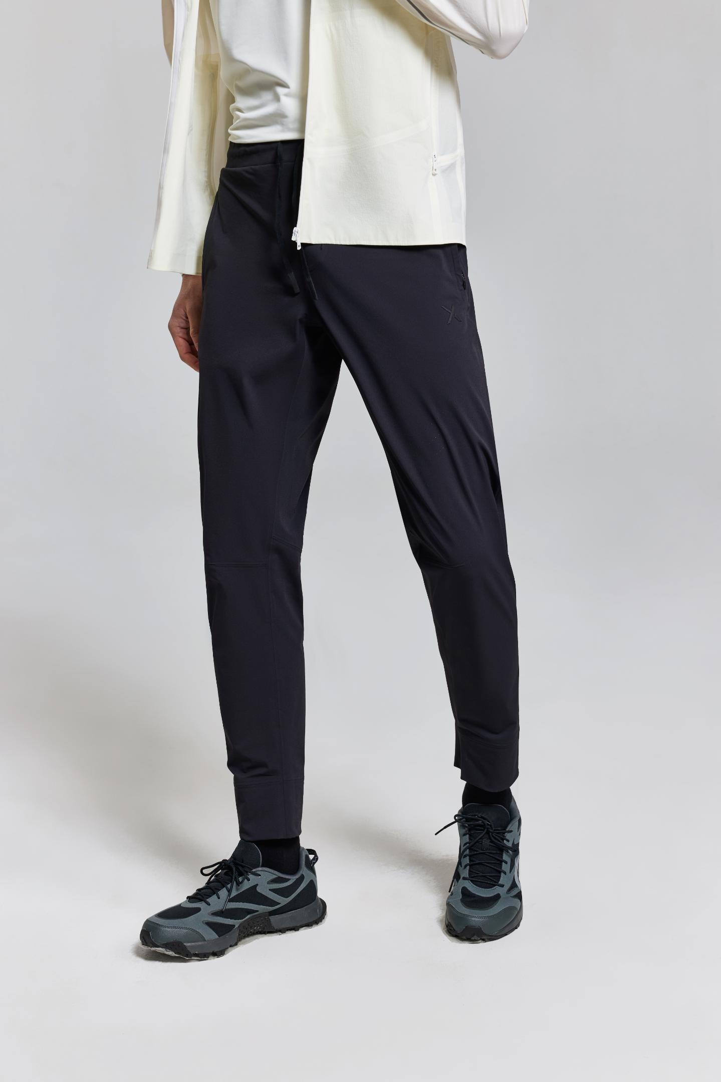 Day Off: Tapered Speed-Dry Pants