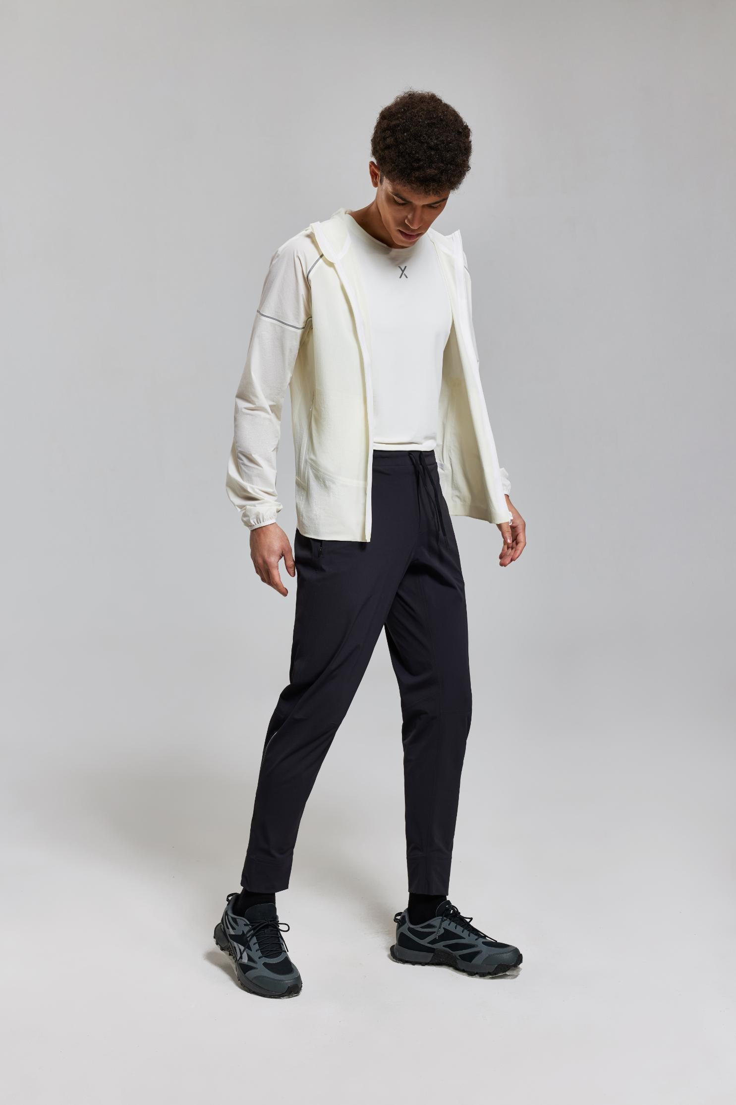 Day Off: Tapered Speed-Dry Pants