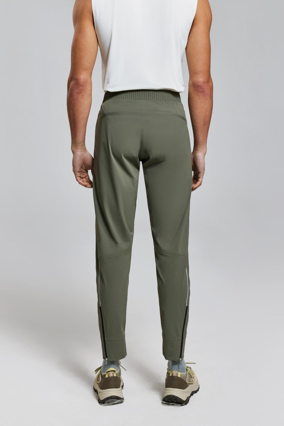 Tapered Speed-Dry Pants