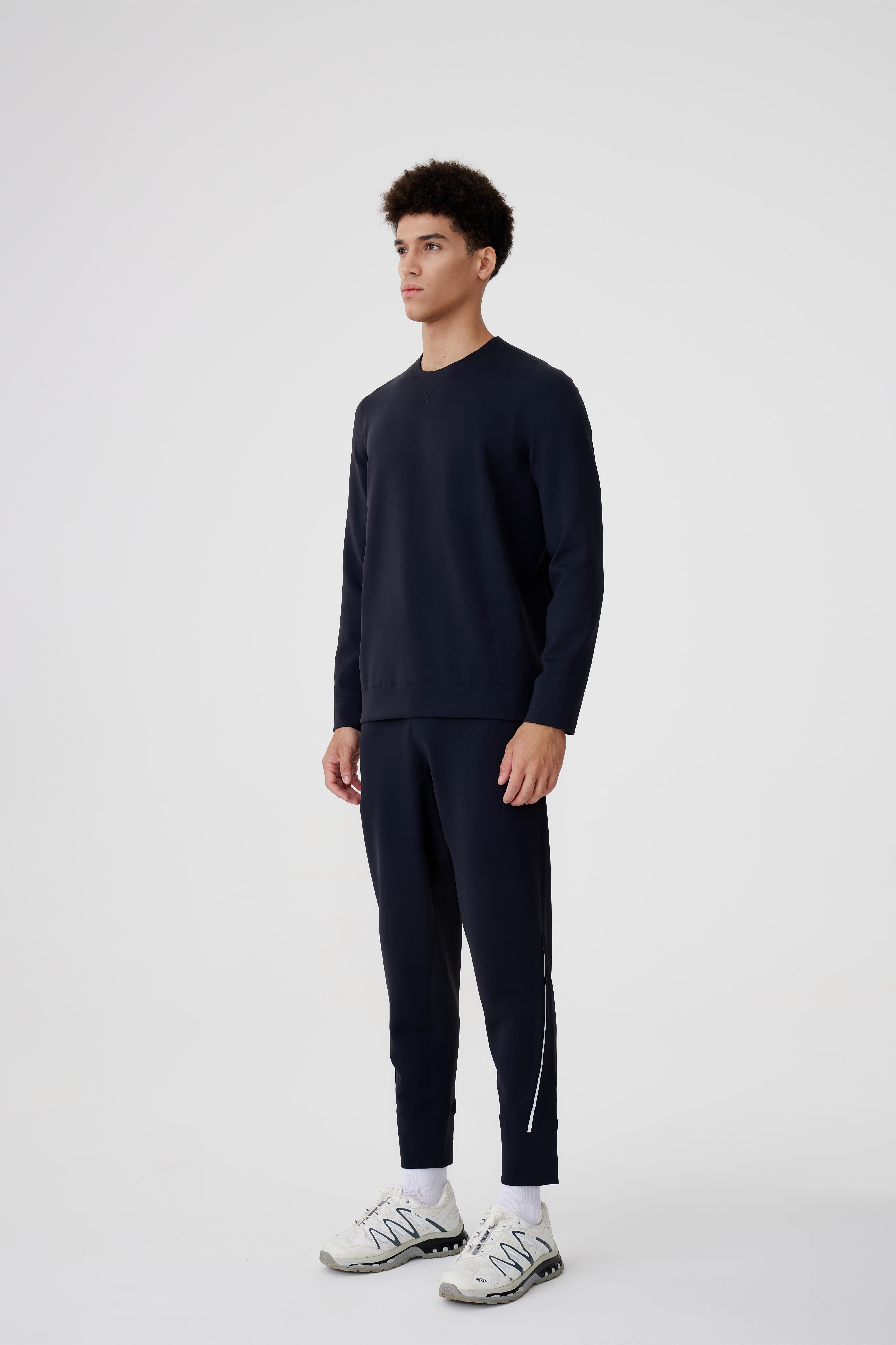 Fitted Crew Sweatshirt